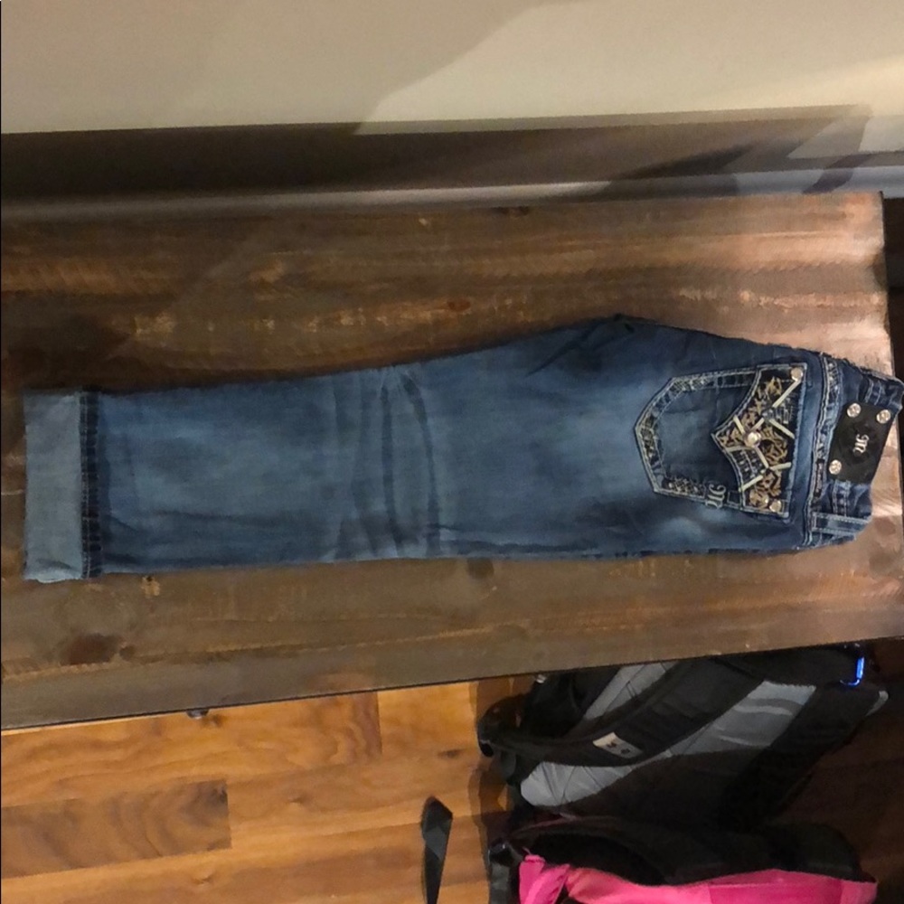 Women’s Miss Me cropped jeans